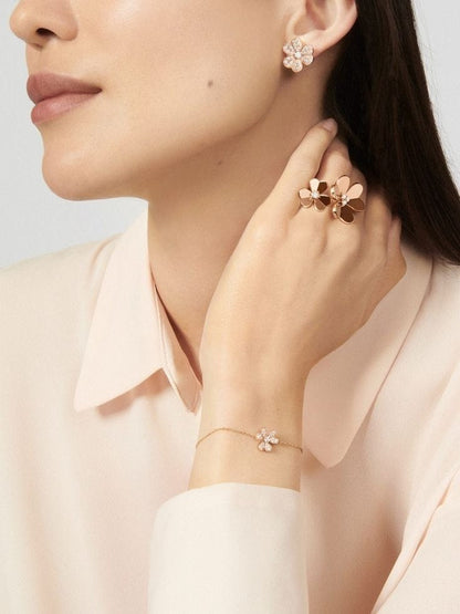 BOUCLES D’OREILLES VANCLEEF&CO Frivole