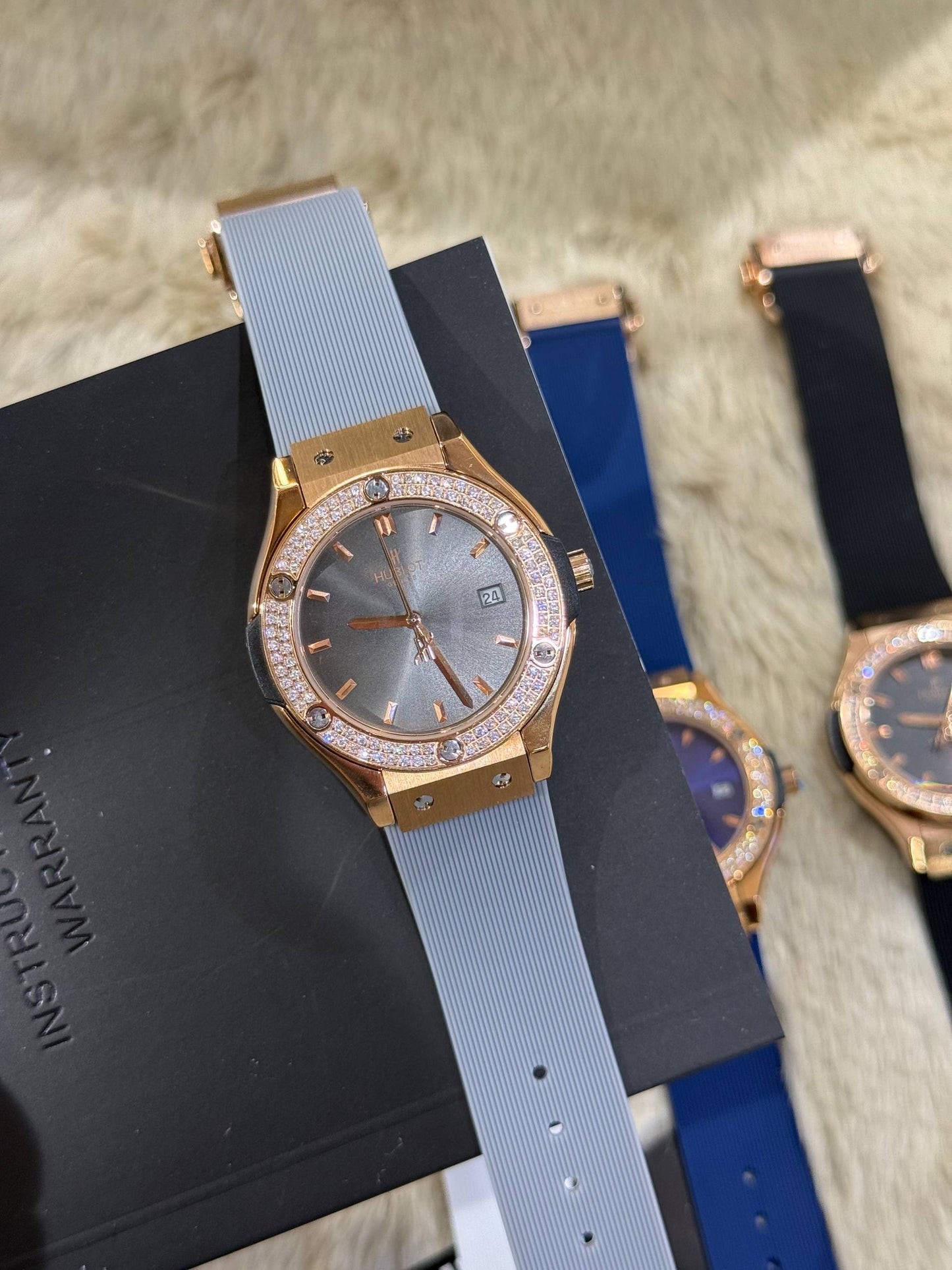 Montre Hblt Bleu & Or Rose Sertie de Cristaux