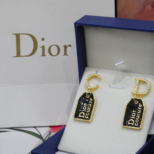 BOUCLES D’OREILLES DIOR Ct