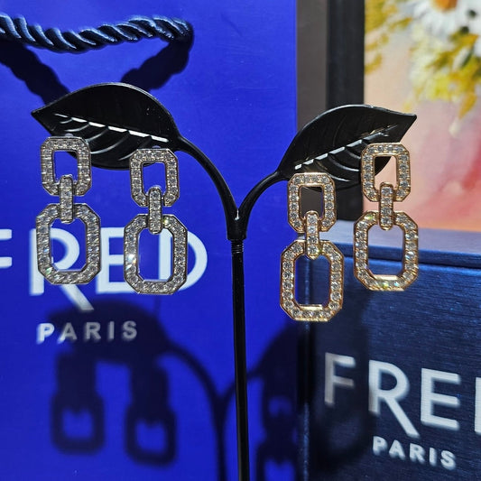 BOUCLES D’OREILLES FRED ST