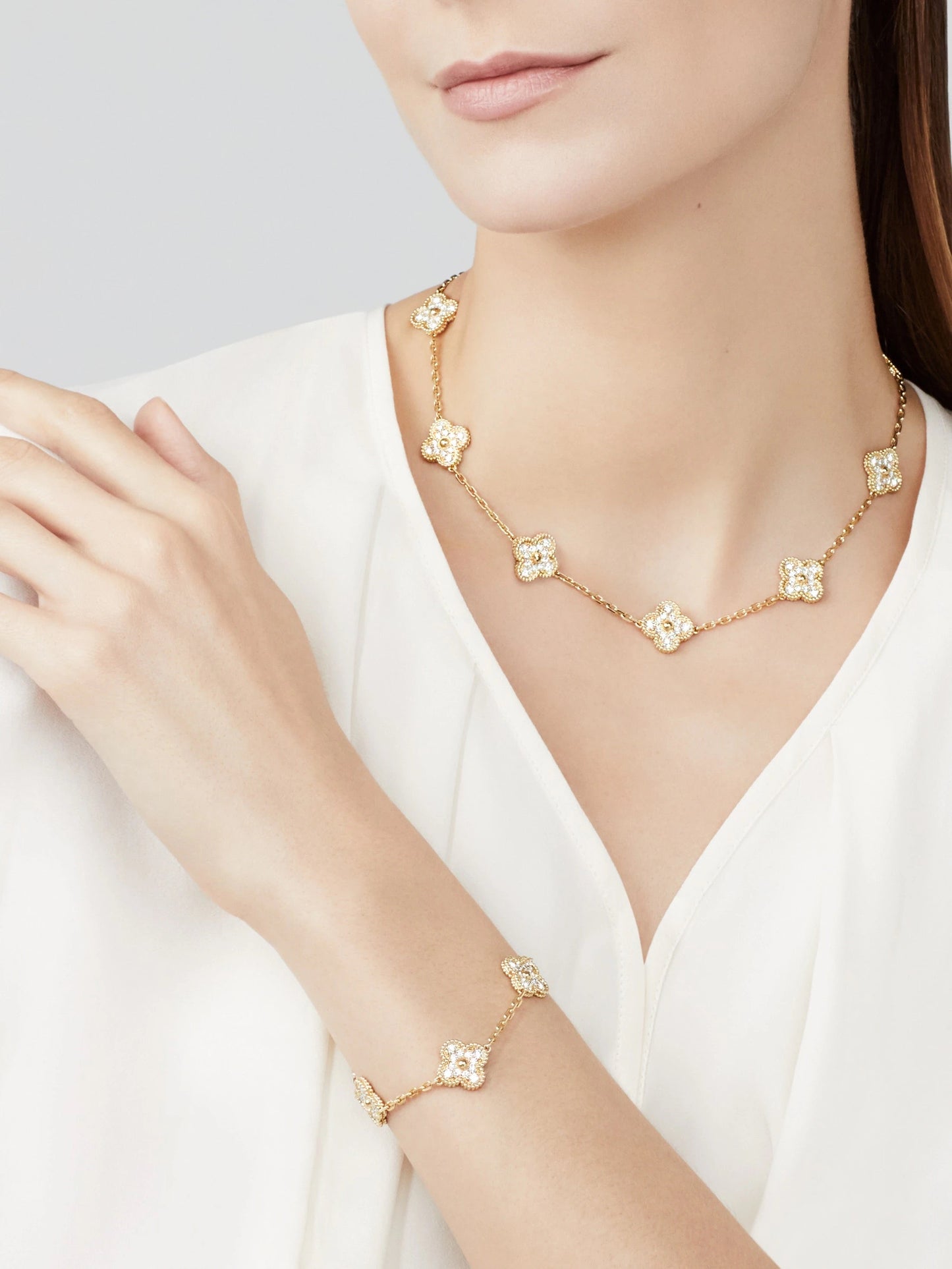 COLLIER VANCLEEF & A VC02-F