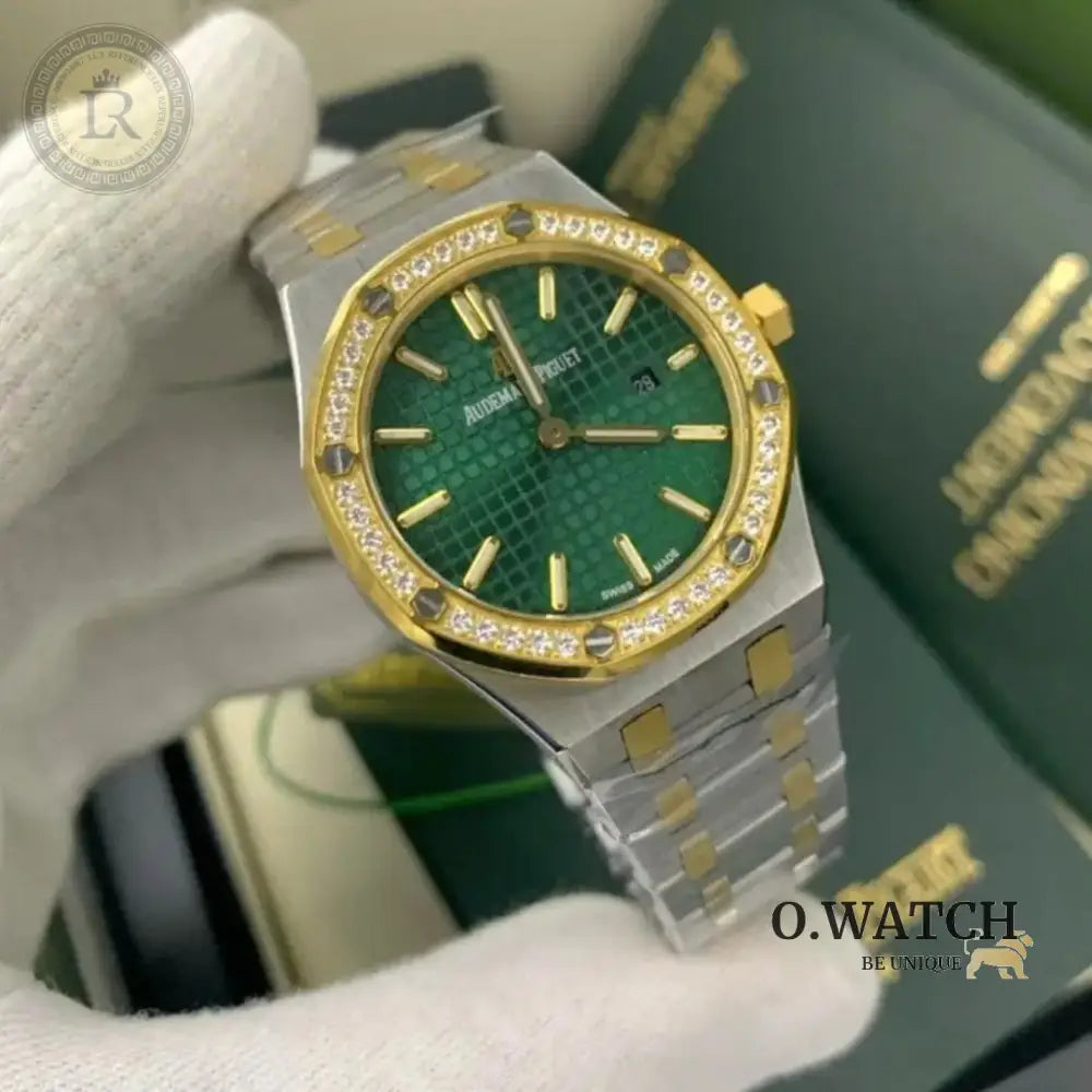 Audemars Piguet Royal Oak Lunette Sertie de Diamants Cadran Vert