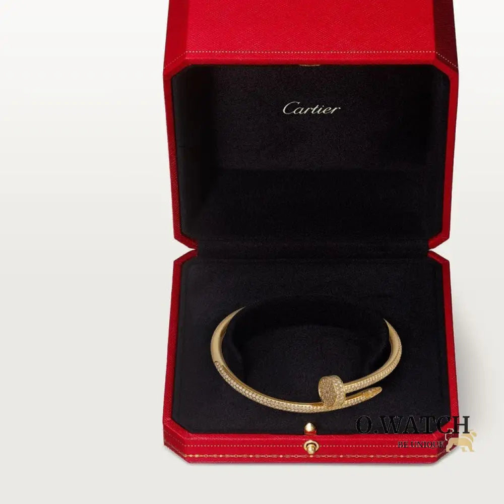 BRACELET CARTIER JUSTE UN CLOU MODÉLE CLASSIQUE SEMI PAVÉ GOLD Bracelet Cartier