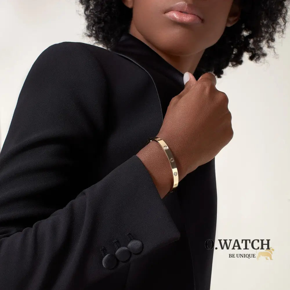 BRACELET CARTIER LOVE GOLD 4 DIAMONDS Bracelet Cartier