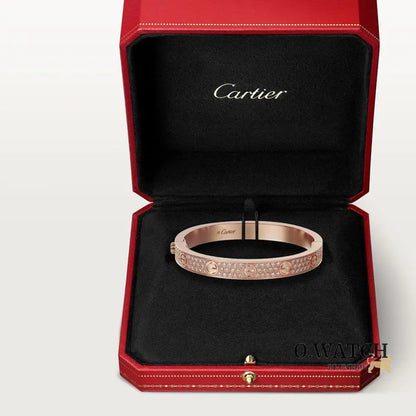 BRACELET CARTIER LOVE MODÉLE CLASSIQUE PAVÉ ROSE GOLD Bracelet Cartier