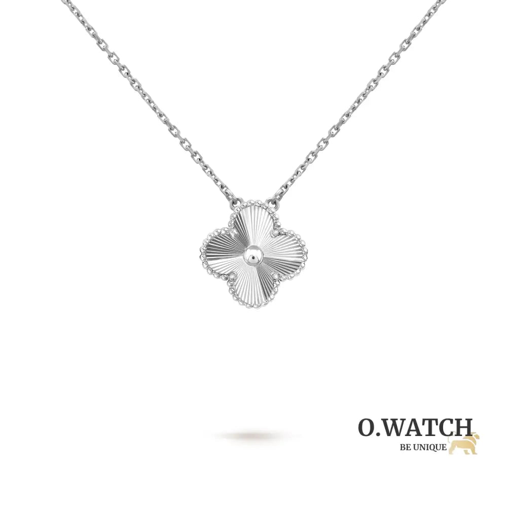 Collier Pendentif Vintage Alhambra White Gold