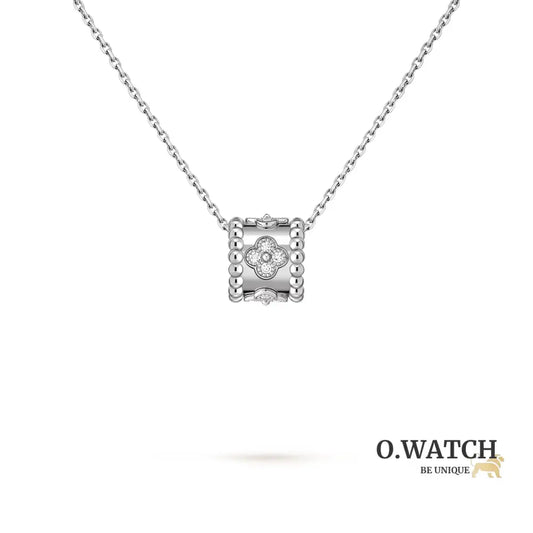 Collier Van Cleef Perlée Clovers Pendant White Gold