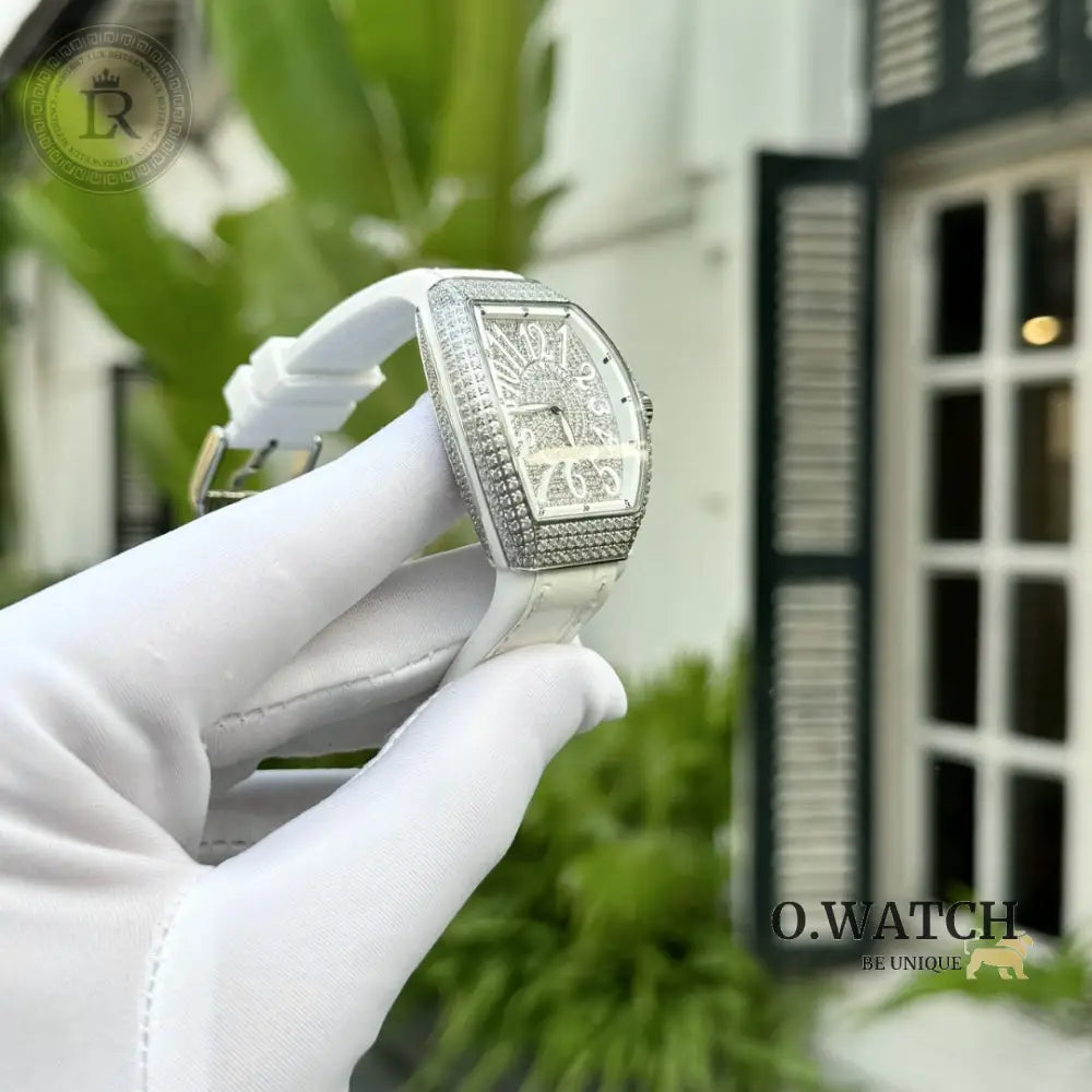 Franck Muller Cintrée Curvex Édition Blanche Sertie de Diamants