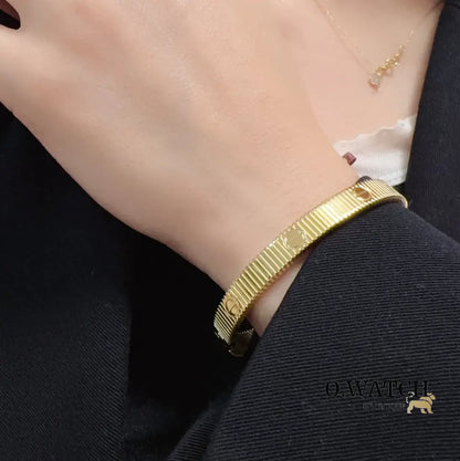 NEW LOVE UNLIMITED BRACELET Bracelets