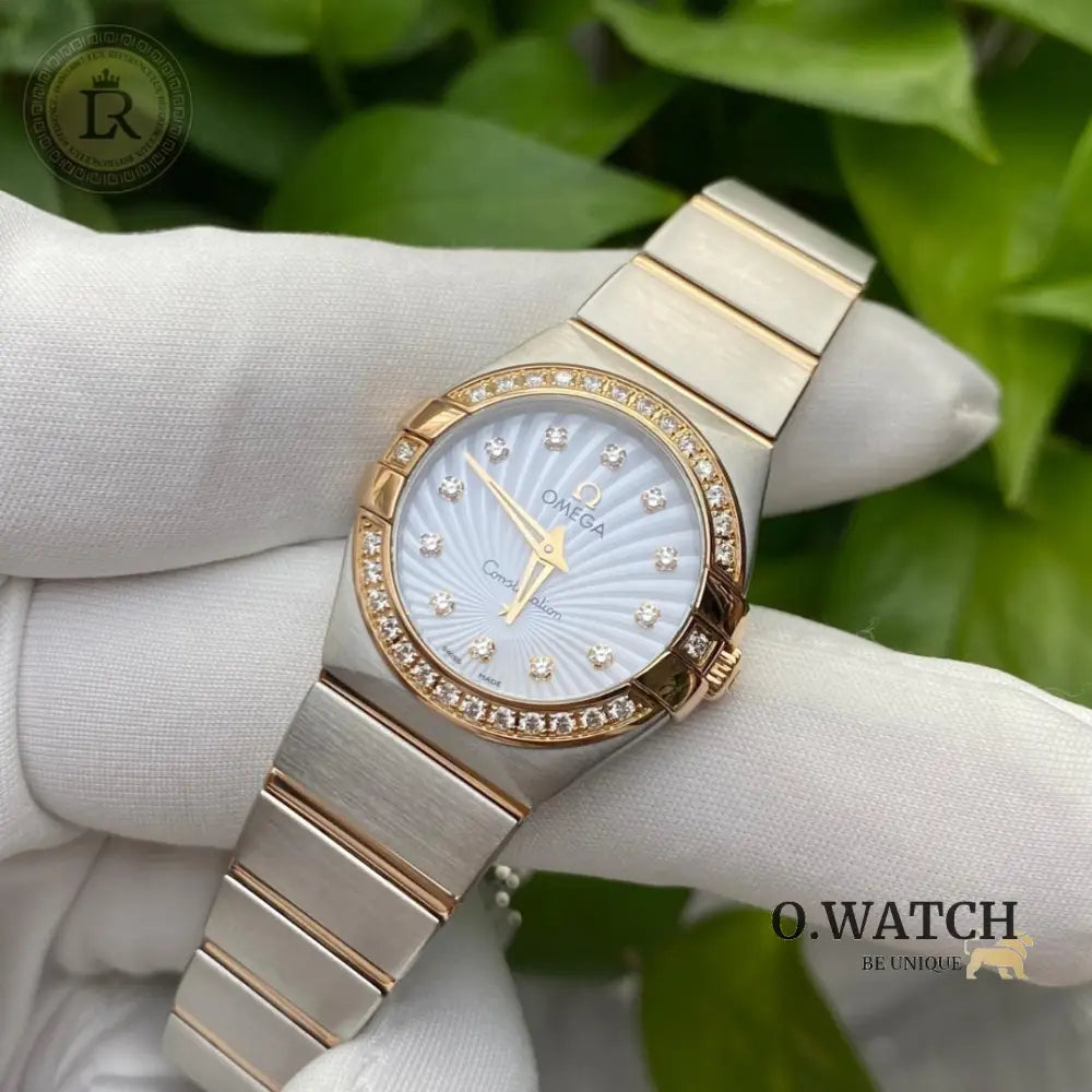 Omega constellation quartz - or sedna
