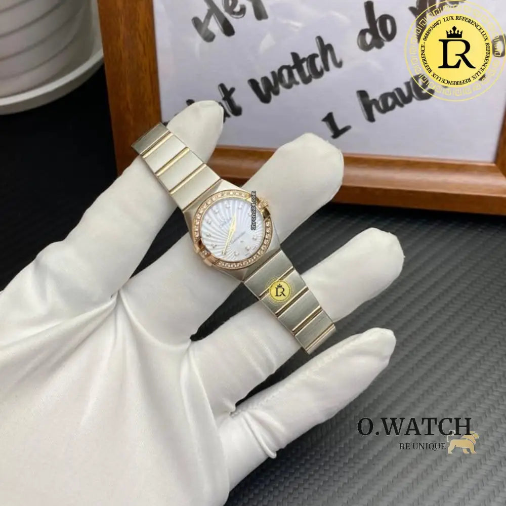 Omega Constellation serti